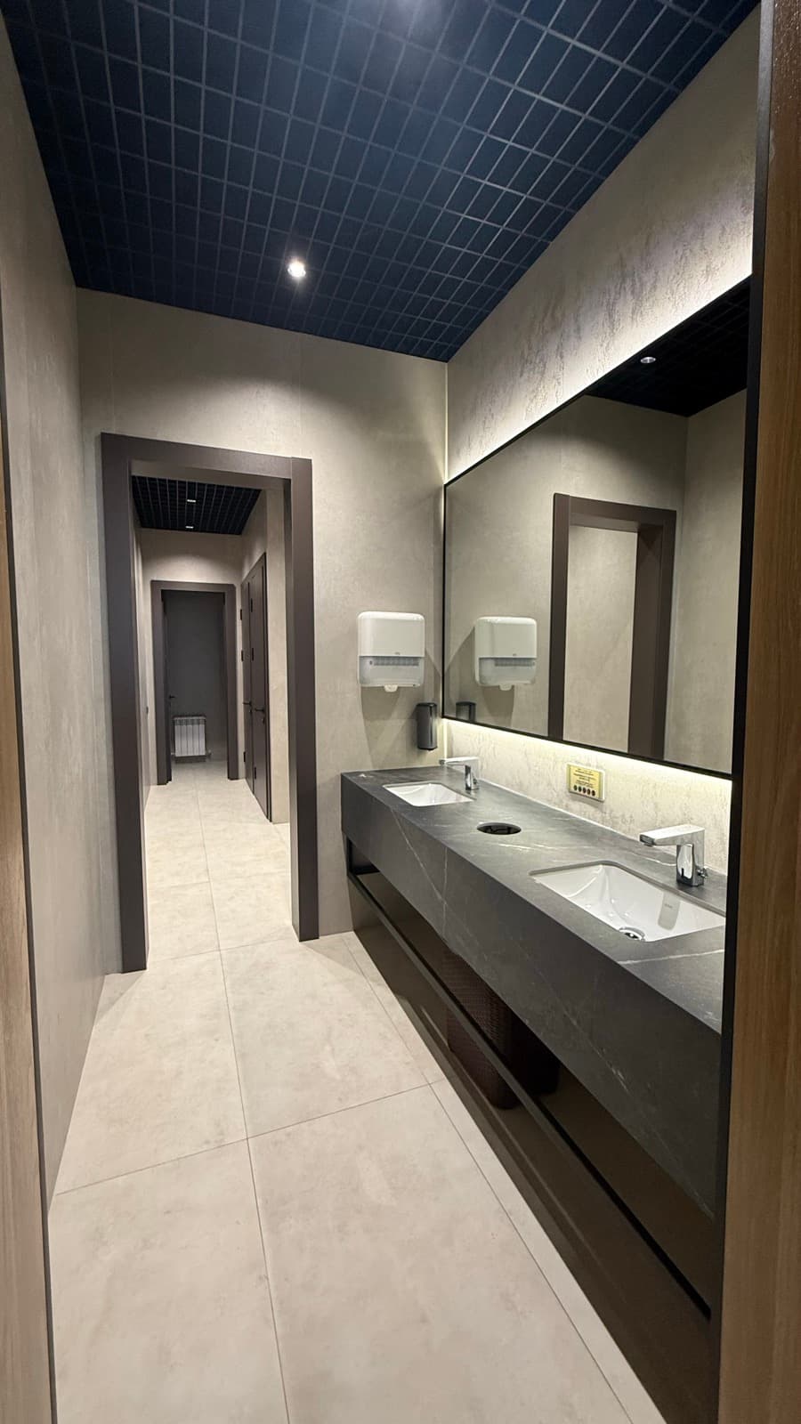 Арт-галерея откроет двери с первыми выставками